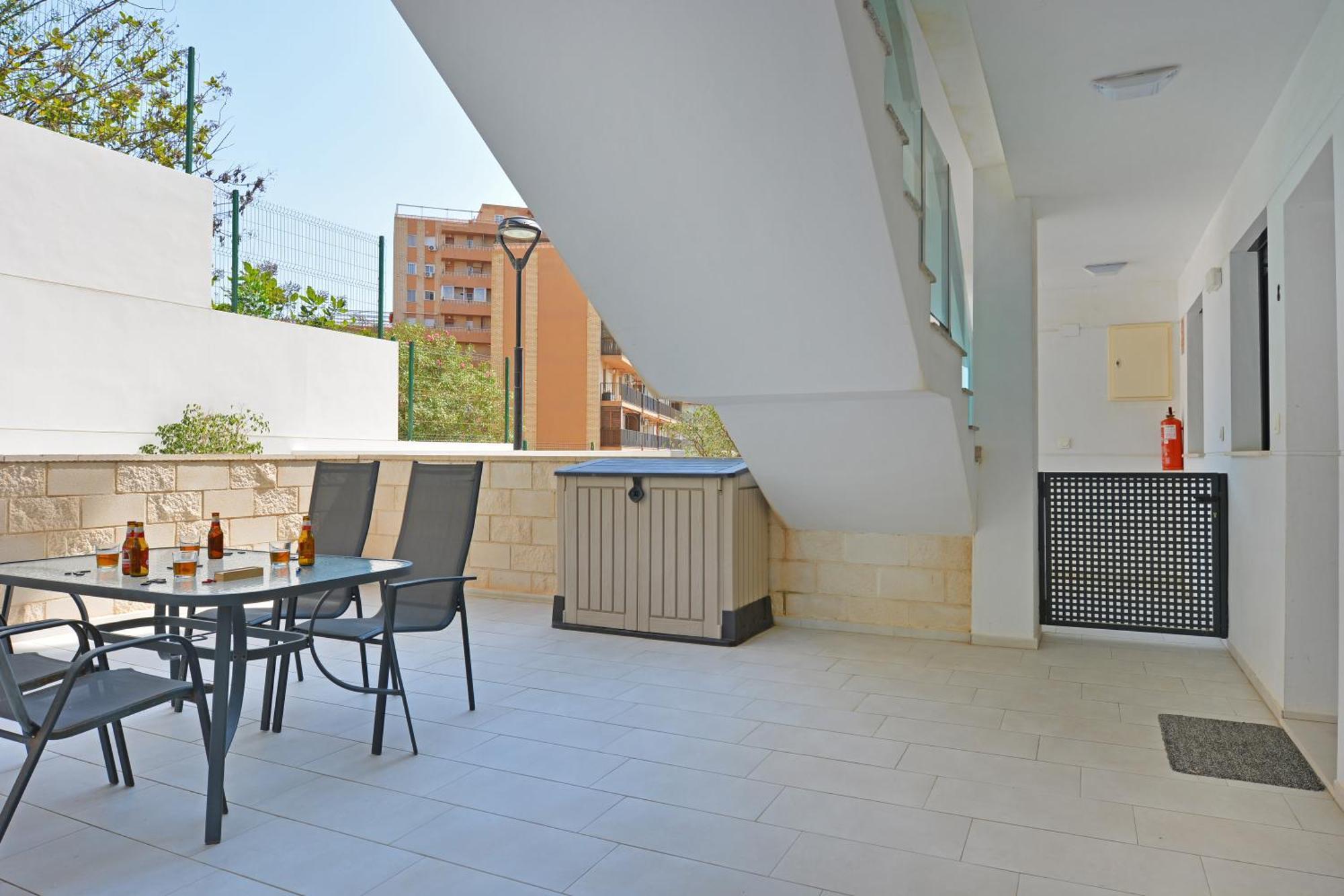 Beachfront Luxury Apartments By Nras Arenales del Sol Pokoj fotografie