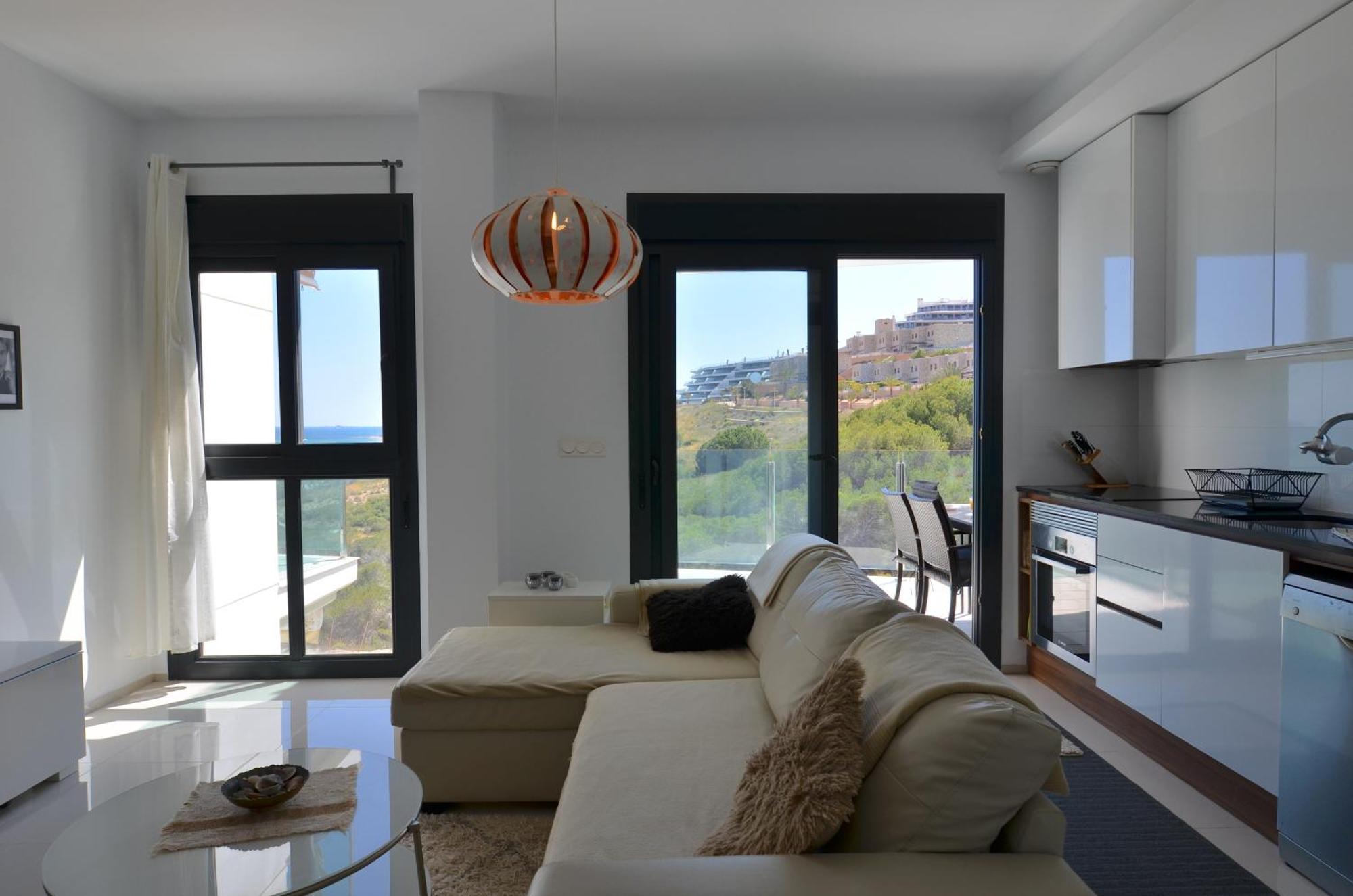 Beachfront Luxury Apartments By Nras Arenales del Sol Pokoj fotografie