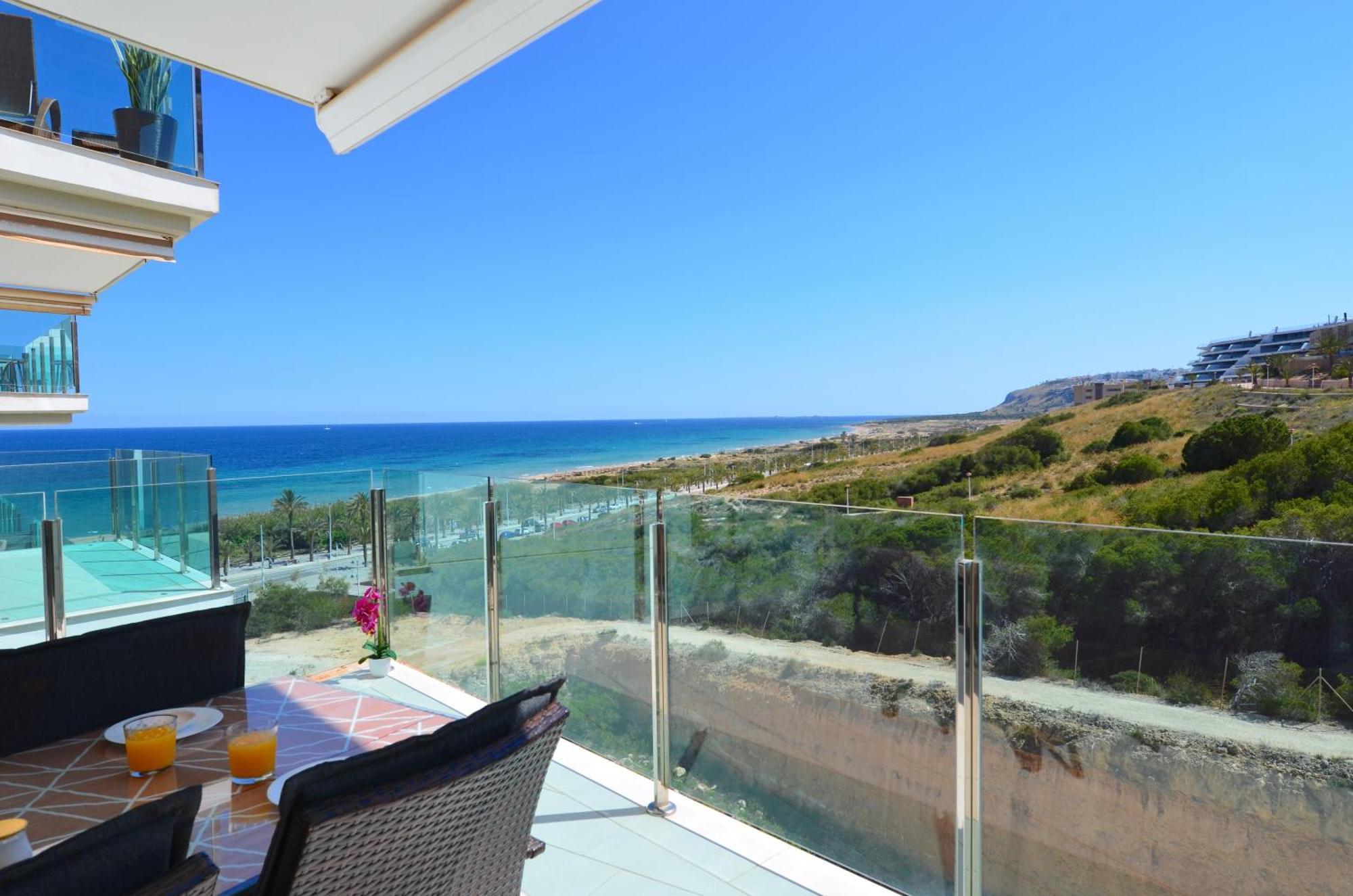 Beachfront Luxury Apartments By Nras Arenales del Sol Exteriér fotografie