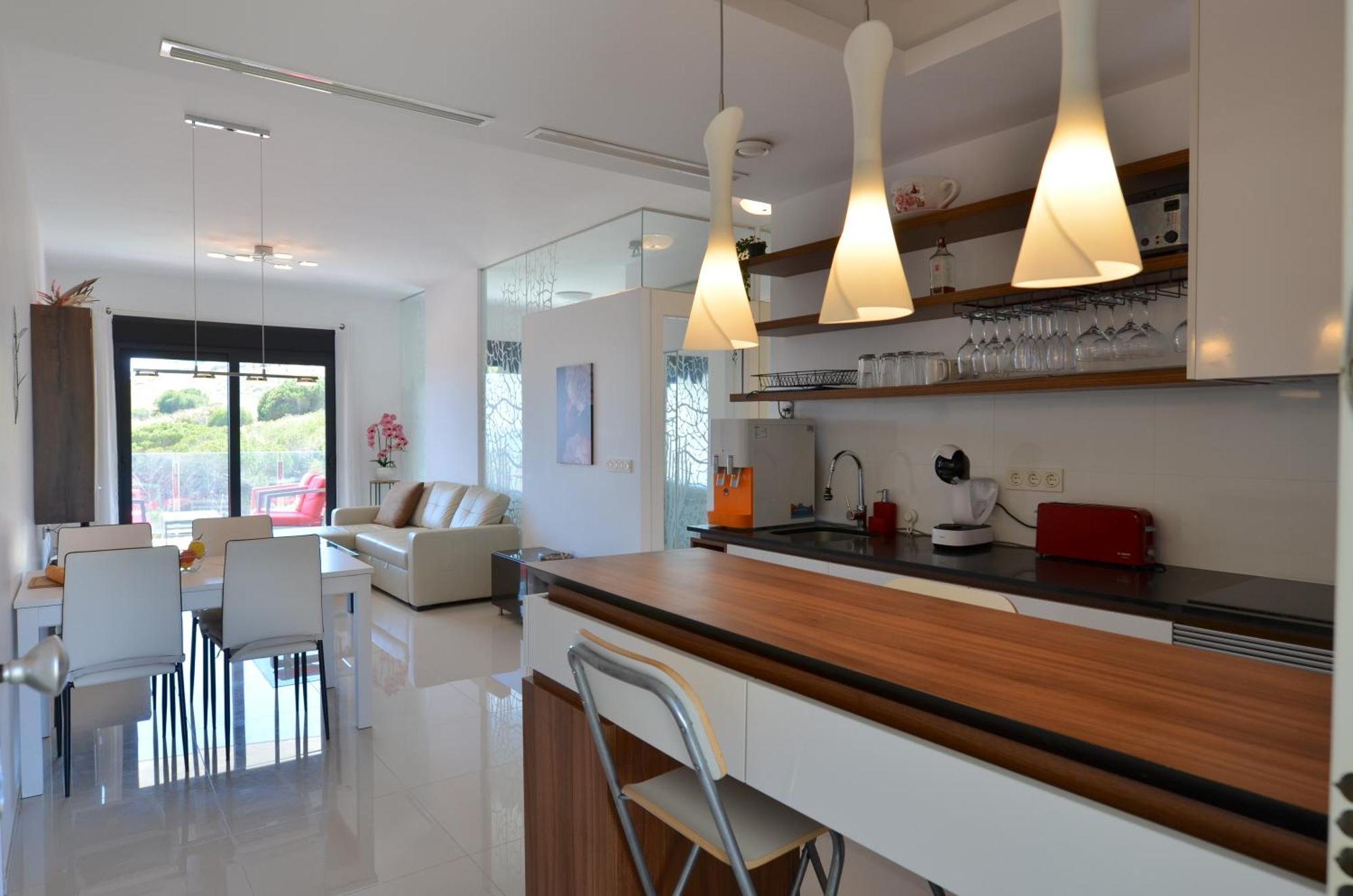 Beachfront Luxury Apartments By Nras Arenales del Sol Pokoj fotografie